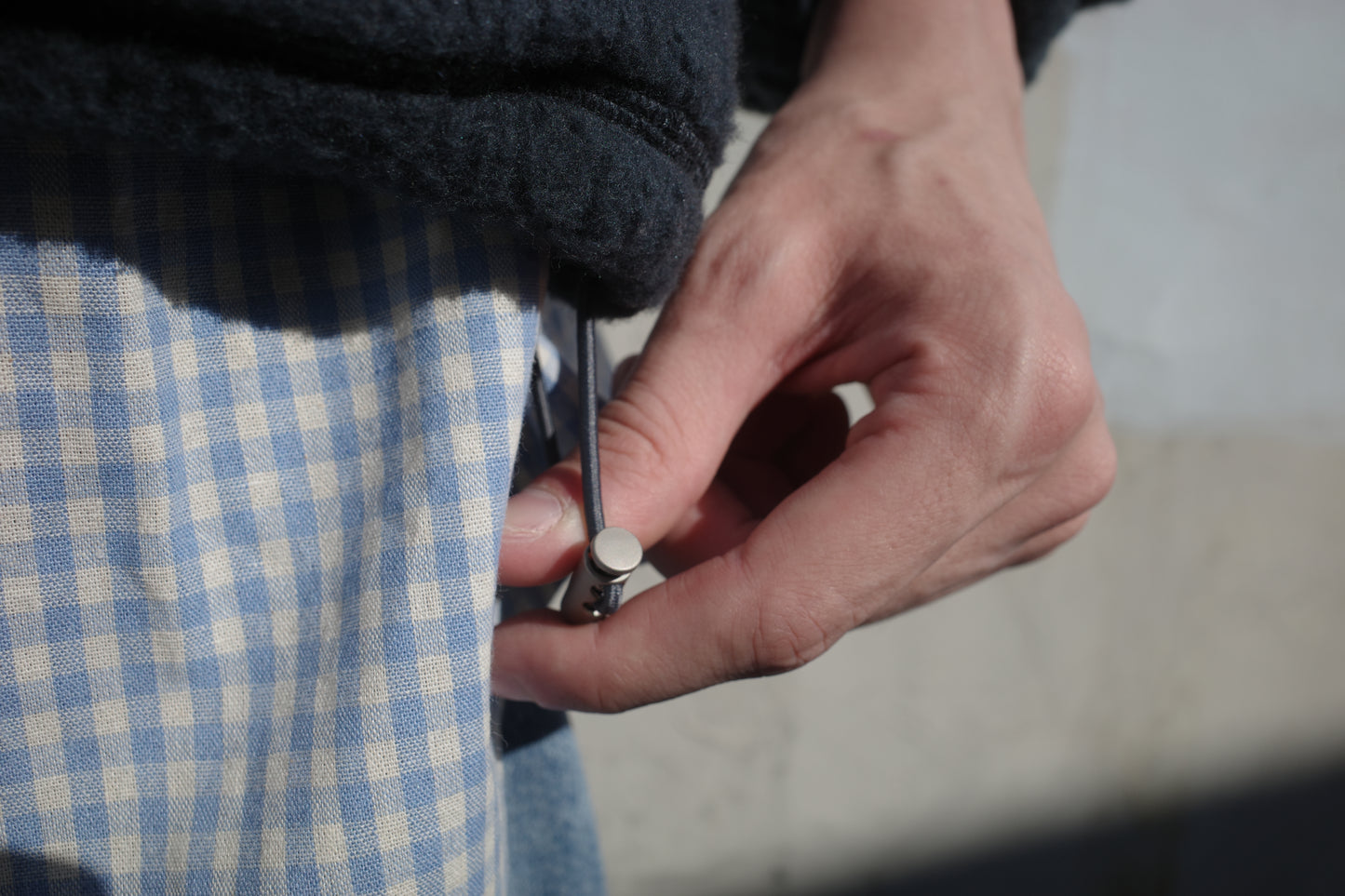 Wool-blend Quarter-zip Fleece Pullover in Navy