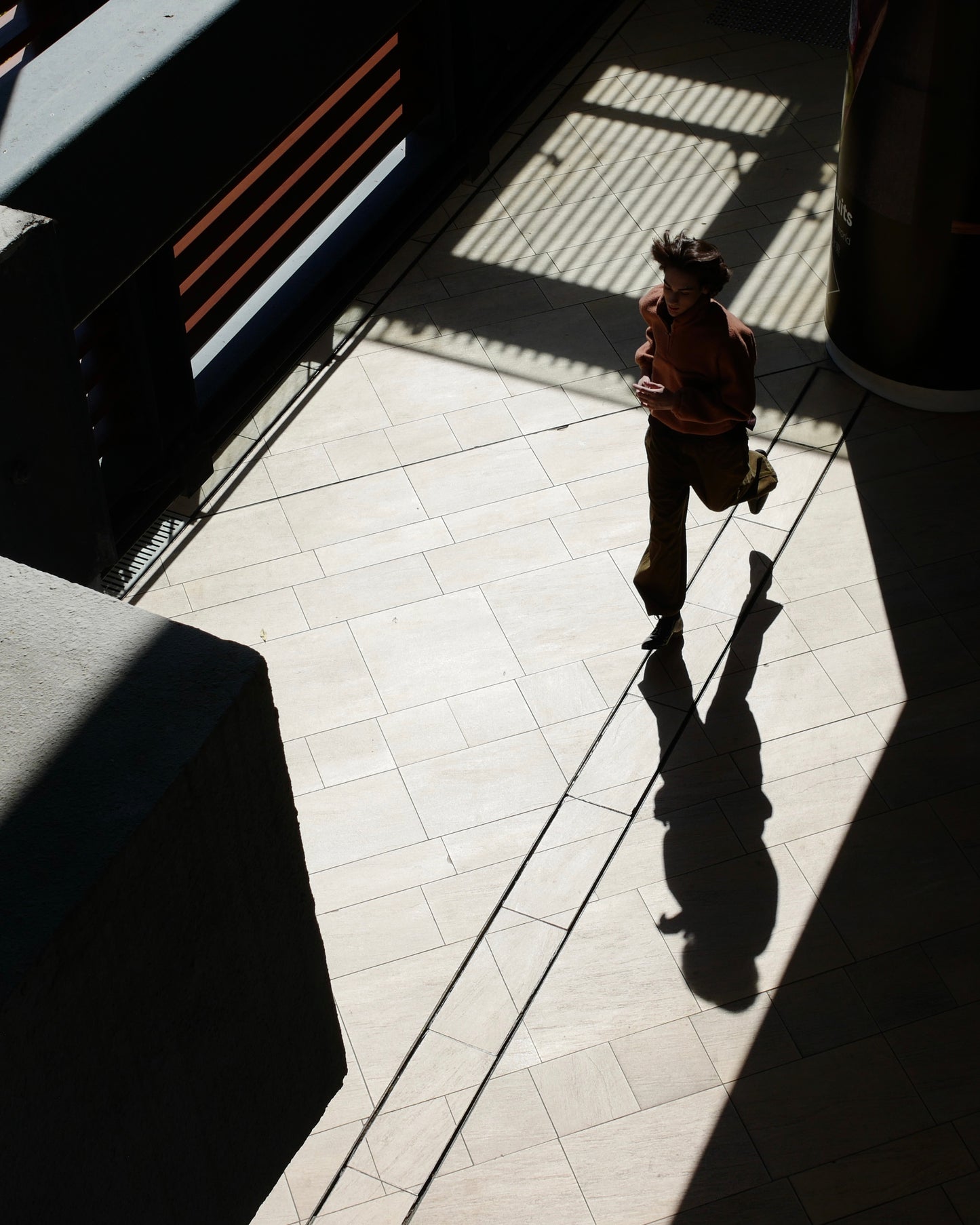 Wool-blend Quarter-zip Fleece Pullover in Camel